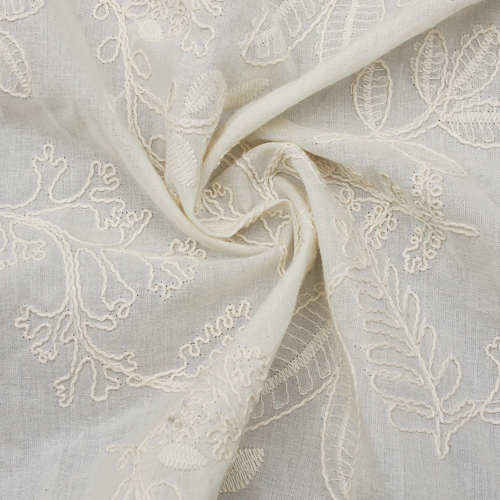Jacquard 100% Cotton Eyelet Fabric White Eyelet Cotton Embroidery Eyelet Fabric for Clothing