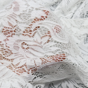 150cm Width 90% Nylon 10% Spandex Soft White Lace Fabric 14cm Pattern Height Breathable Eco-Friendly Very Lightweight for