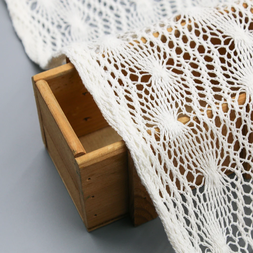 New Arrival Customized Tulle Luxury 100% Cotton Soft Crochet Lace Fabric for Dress