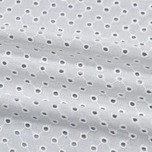 High Quality White 100% Cotton Embroidered Fabric Jacquard Eyelet Fabric for Wedding Girl's Dress