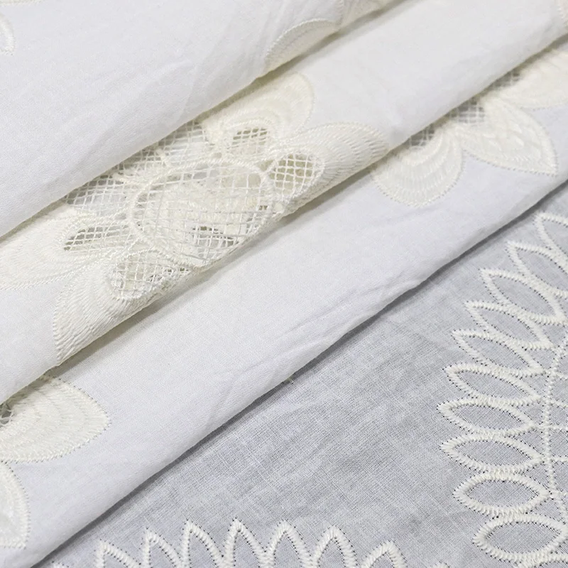 Factory Wholesale Eyelet Embroidery Tulle Fabric Polyester Cotton swiss Lace Fabric for Dress
